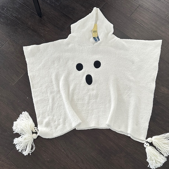viral ghost poncho tj maxx Ghost Hooded Poncho with Tassels - Picture 1 of 1